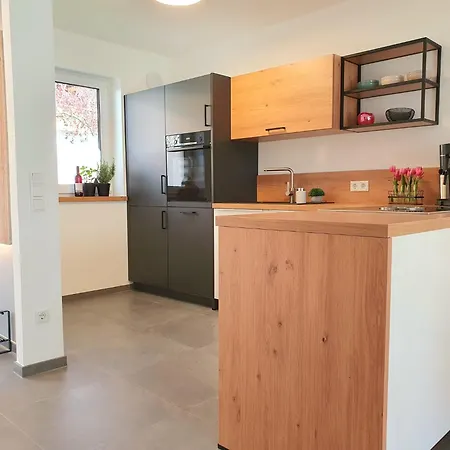 Holiday home Berger Mit Eigenen Whirlpool Im Garten Garmisch-Partenkirchen